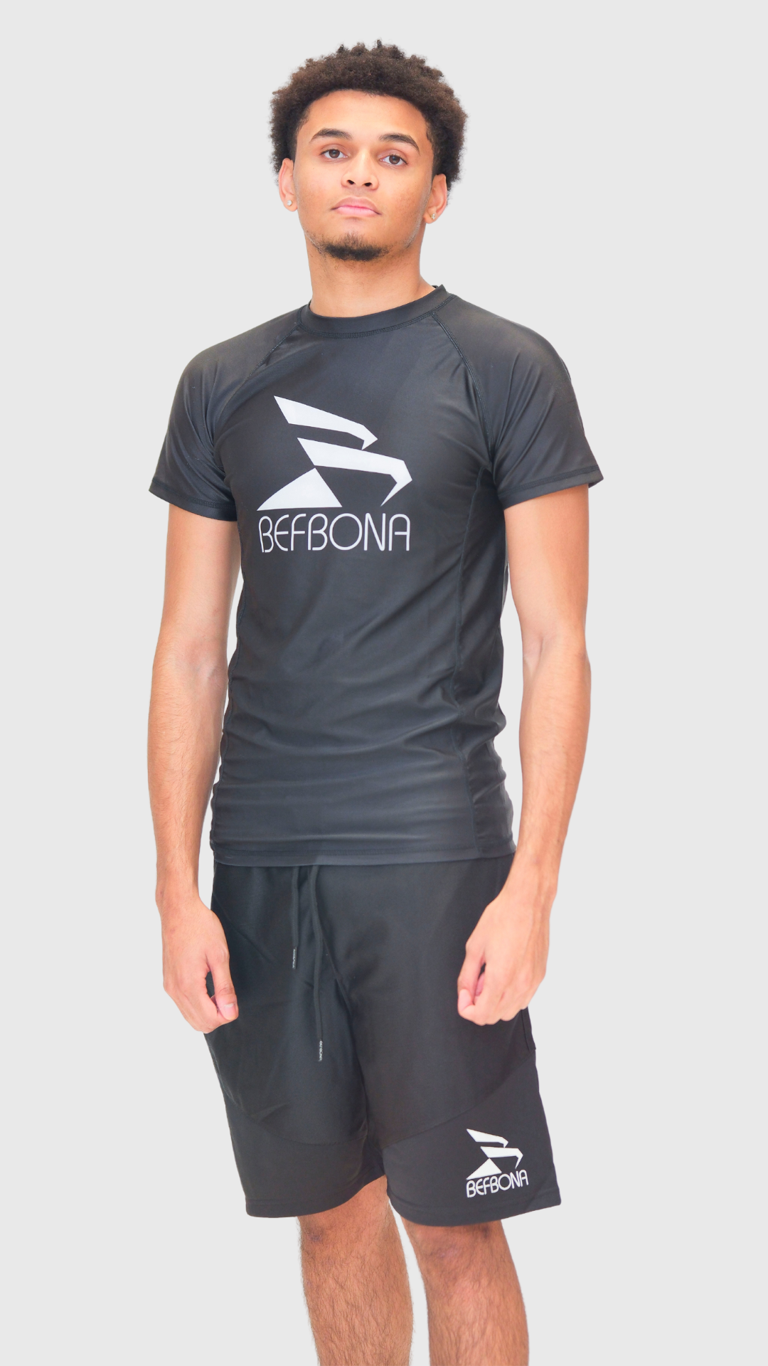 LIMITLESS COMPRESSION SHORT SLEEVE TOP (BLACK)