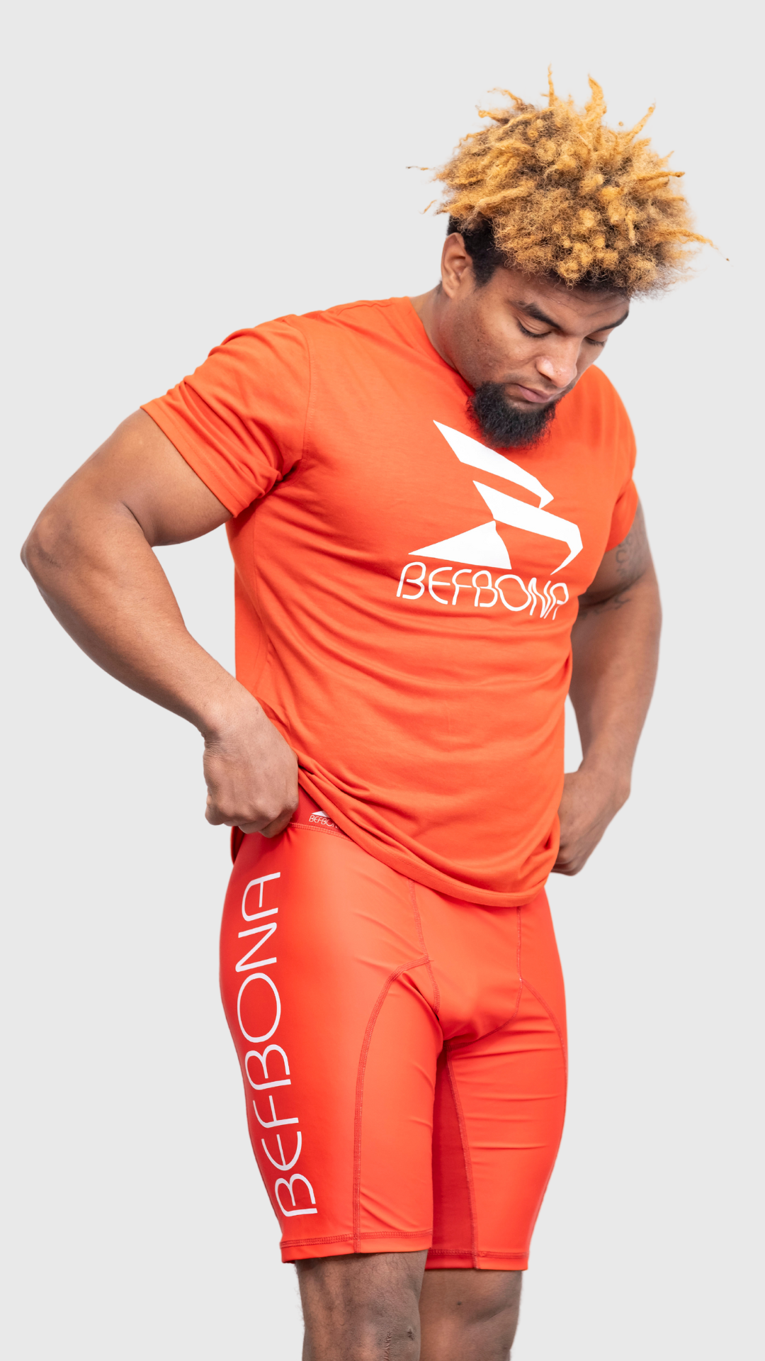 SIGNATURE COMPRESSION SHORTS (RED)